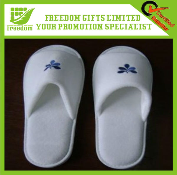 Popular Best Quality Embroidery Logo Disposable Slipper