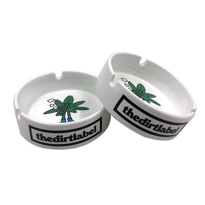 High Quality Souvenir Ceramic Ashtray Round Cigar Ashtray
