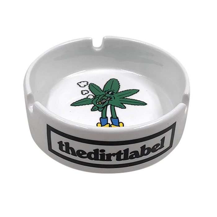 Cheap Custom Round White Smooth Ceramic Cigar Ashtray