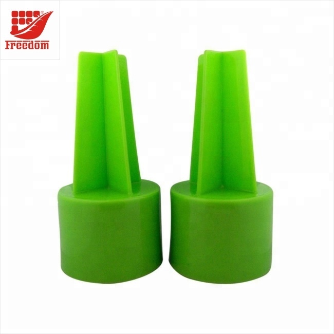 Portable Customized High Quality Plastic Beach Bottle Cup Holders