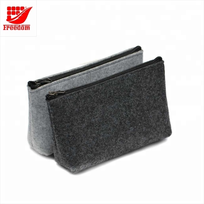 Brand lCustomized Felt Cosmetic Bag Makeup Travel Bag