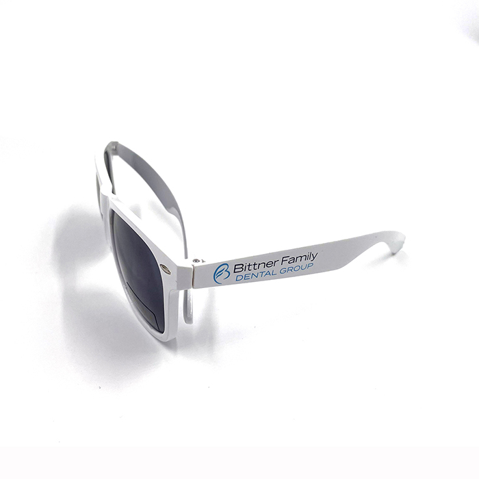 Custom Design Sun Glasses Cheap Eyewears Plastic Frame Sunglasses